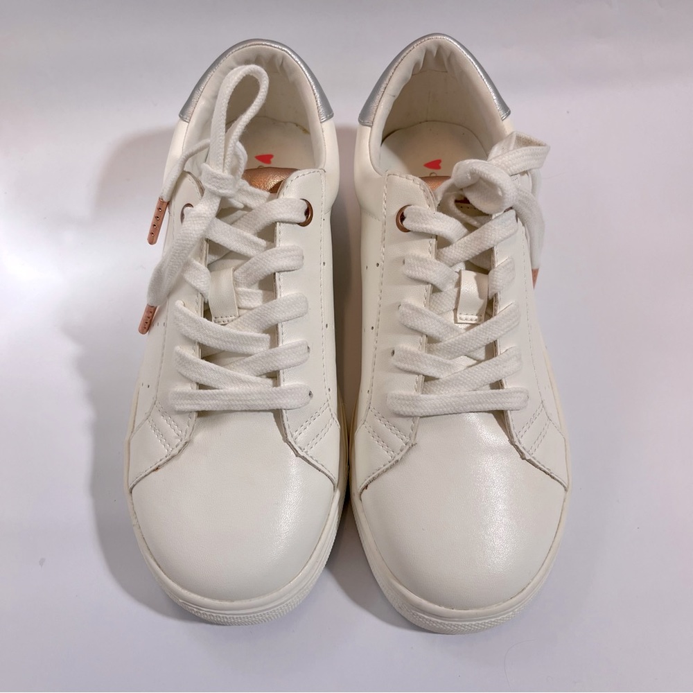 NEW Crewcuts Kid’s lace-up sneakers!!! - Picture 3 of 5